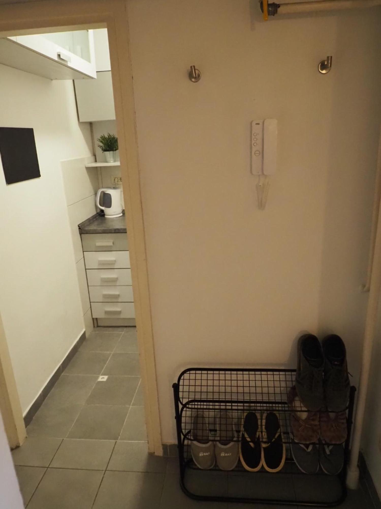 Cozy Apartment Near Tram Station Zagreb Ngoại thất bức ảnh